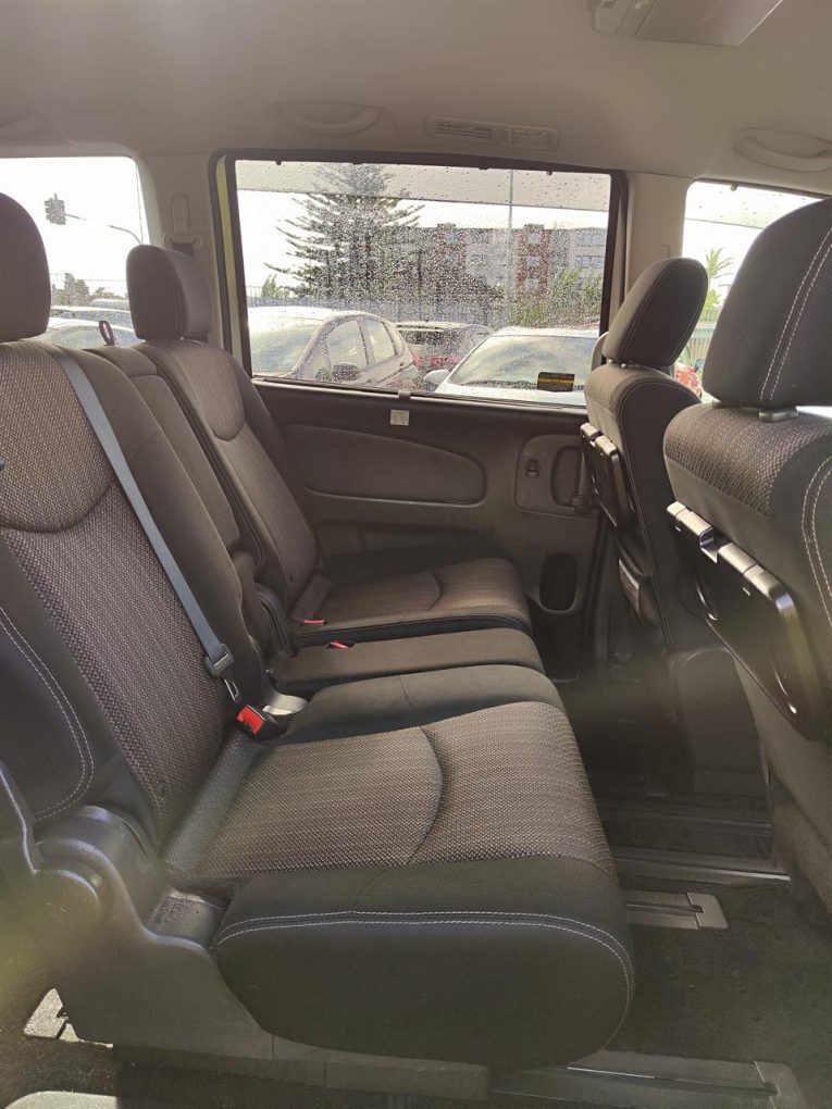 2015 Nissan Serena Hybrid