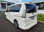 2015 Nissan Serena Hybrid