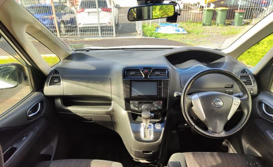 2015 Nissan Serena Hybrid
