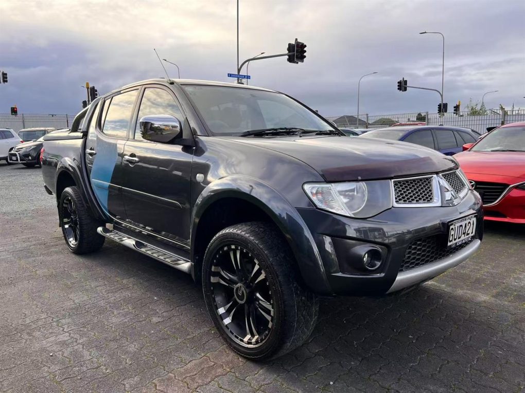 2013 Mitsubishi Triton Ute