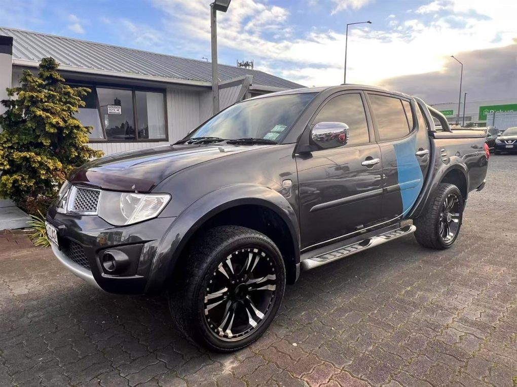 2013 Mitsubishi Triton Ute