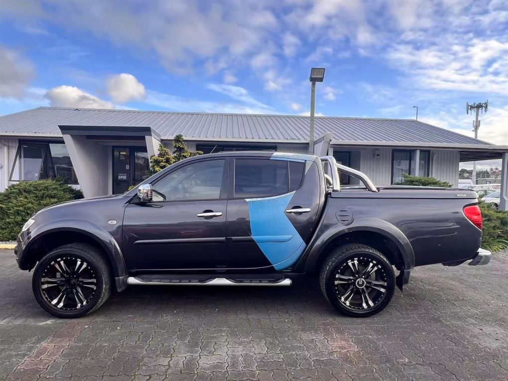 2013 Mitsubishi Triton Ute