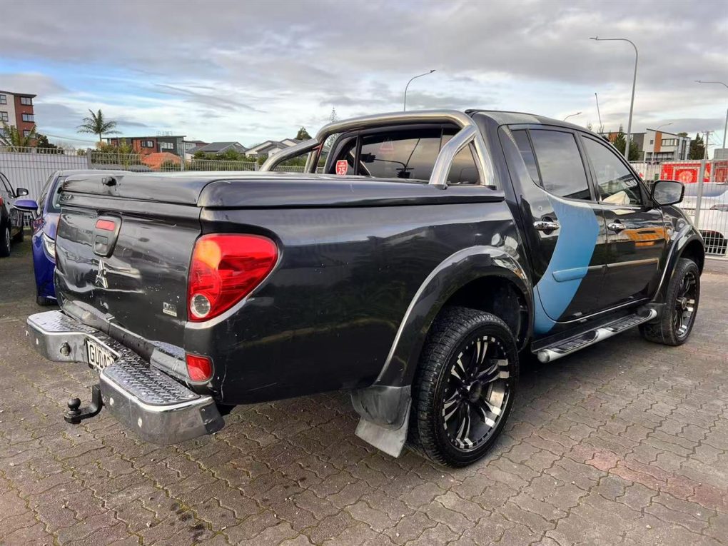 2013 Mitsubishi Triton Ute