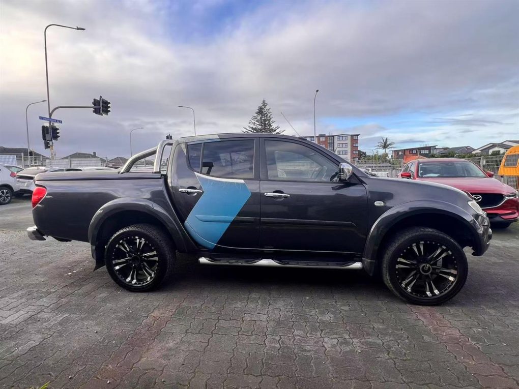 2013 Mitsubishi Triton Ute