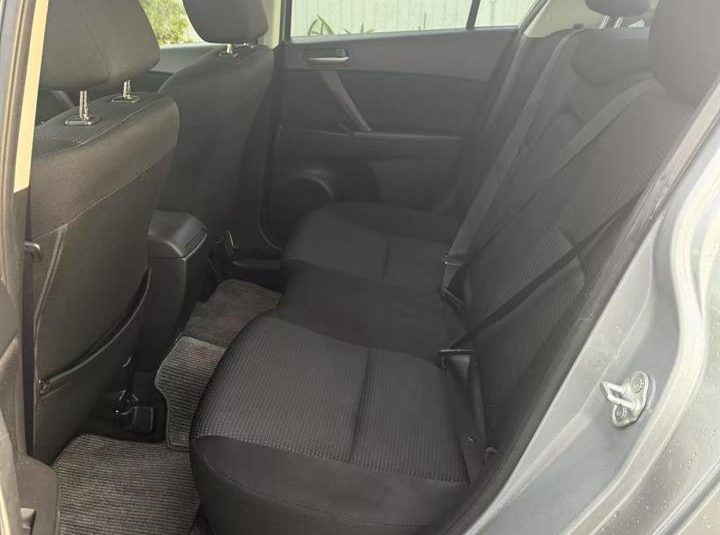 2012 Mazda Axela Push Start, Key Less, REV CAM
