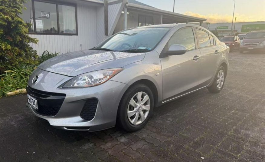 2012 Mazda Axela Push Start, Key Less, REV CAM