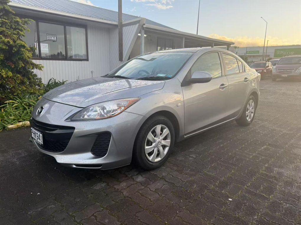 2012 Mazda Axela Push Start, Key Less, REV CAM