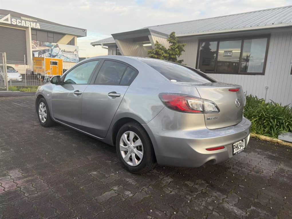 2012 Mazda Axela Push Start, Key Less, REV CAM