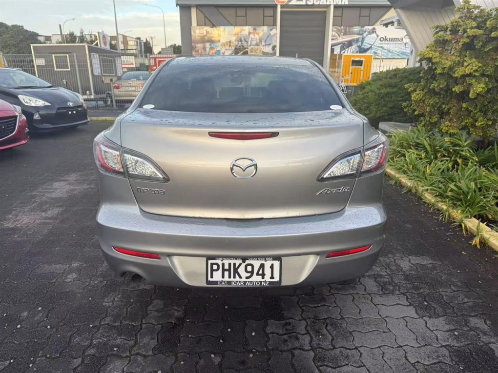 2012 Mazda Axela Push Start, Key Less, REV CAM