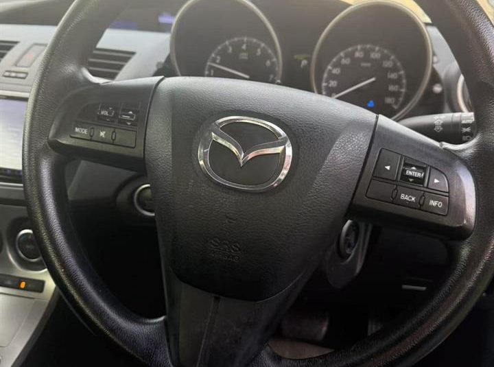 2012 Mazda Axela Push Start, Key Less, REV CAM