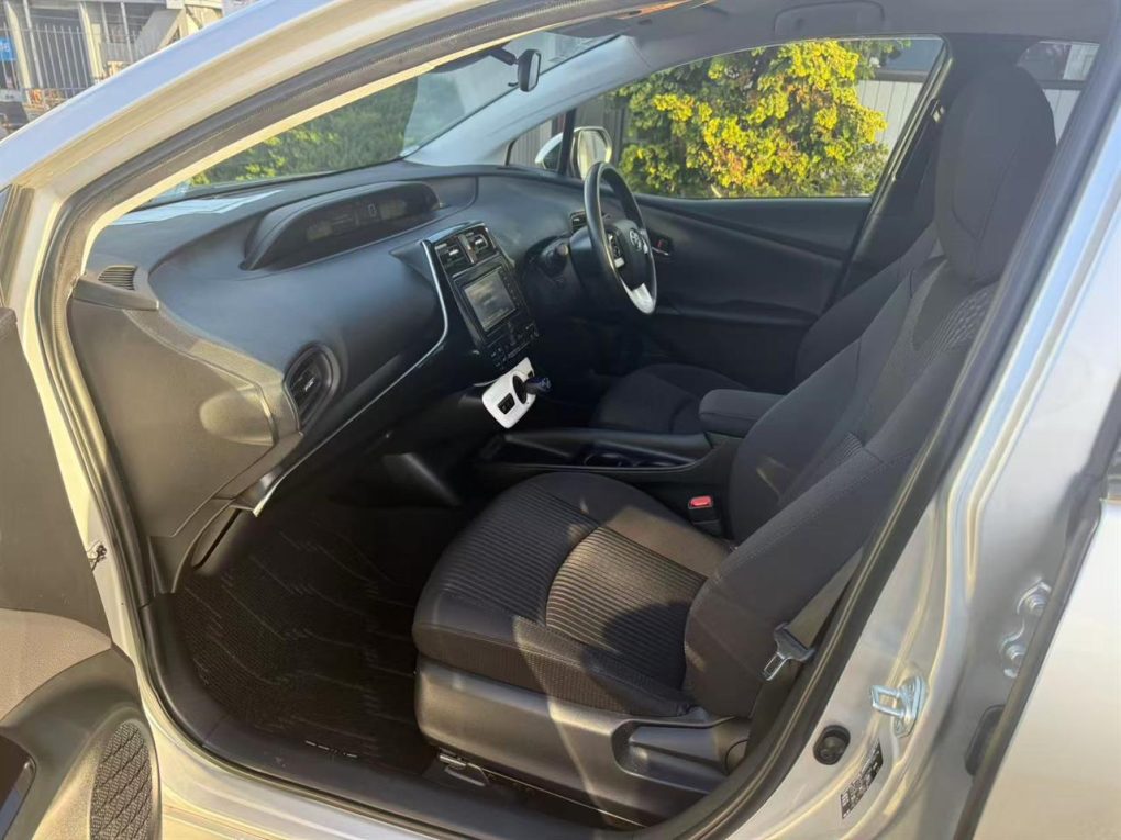 2018 Toyota Prius Hybrid