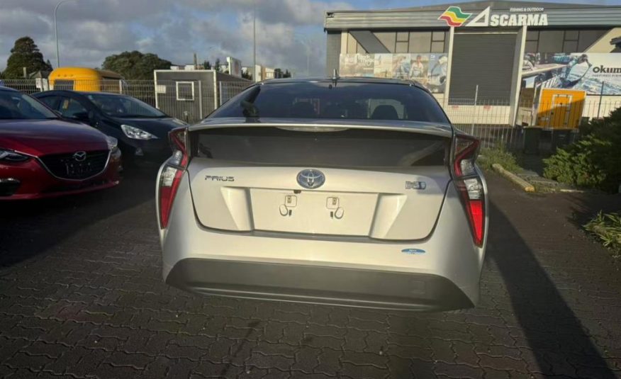 2018 Toyota Prius Hybrid