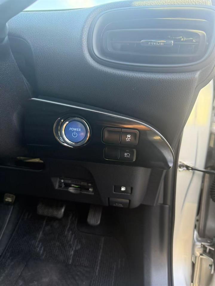 2018 Toyota Prius Hybrid