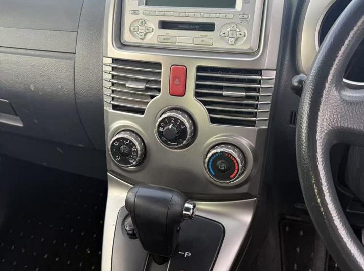 2006 Toyota Rush