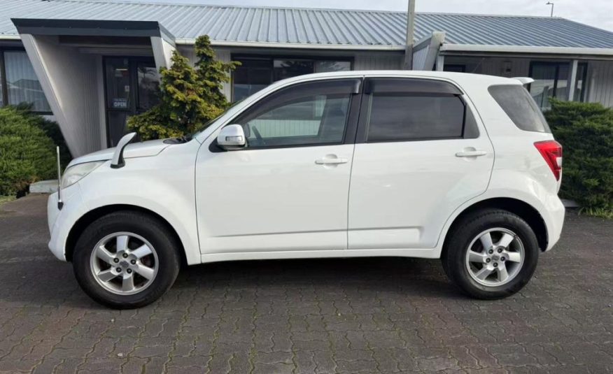 2006 Toyota Rush