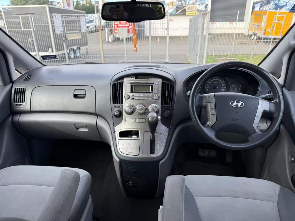 2012 Hyundai IMAX Van