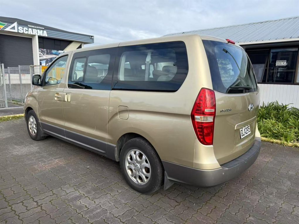 2012 Hyundai IMAX Van