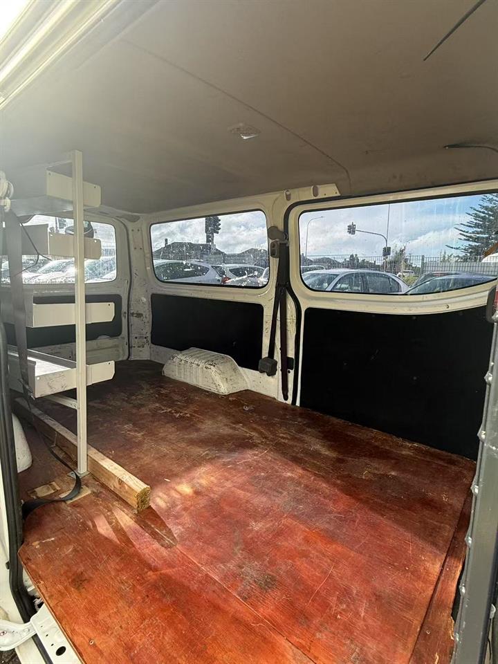 2015 Nissan NV350 CARAVAN Diesel