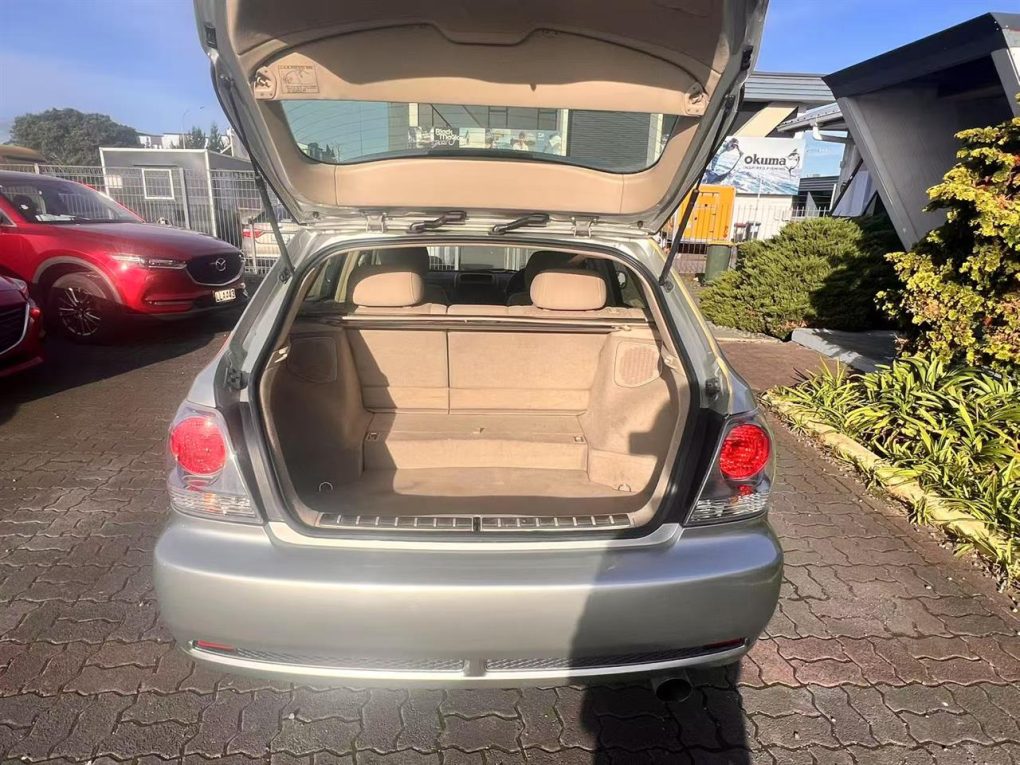 2001 Toyota ALTEZZA