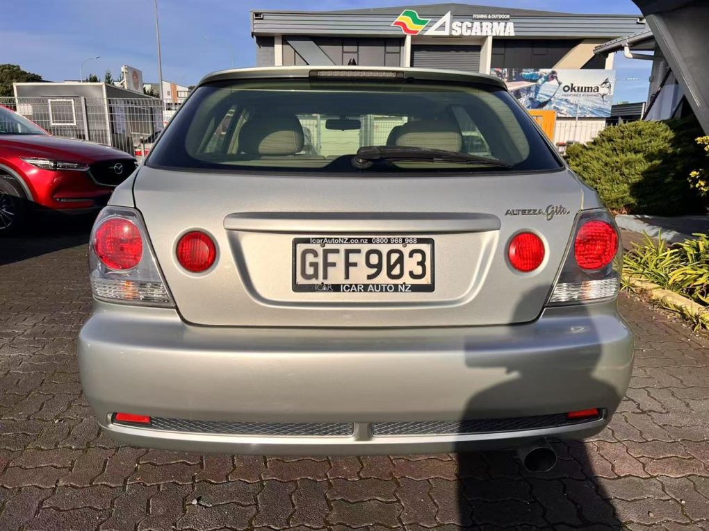 2001 Toyota ALTEZZA