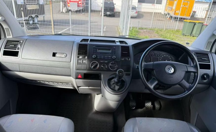 2010 Volkswagen T5 Van