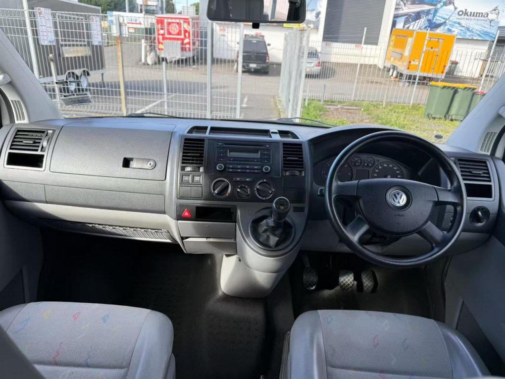 2010 Volkswagen T5 Van