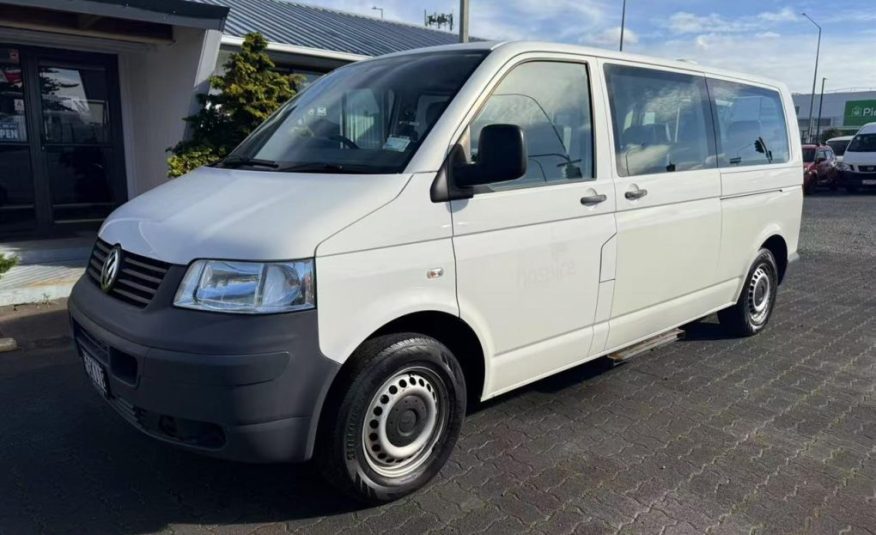 2010 Volkswagen T5 Van