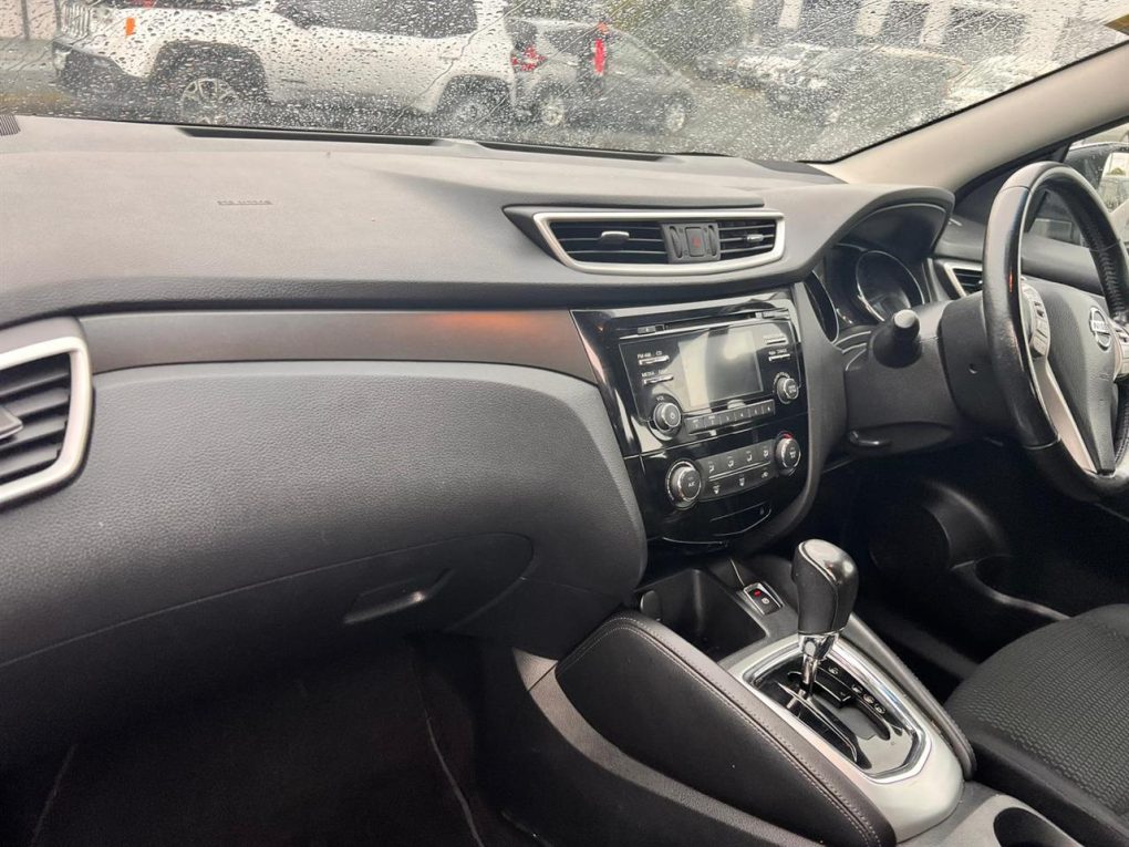 2017 Nissan Qashqai Hatchback