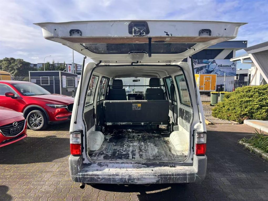 2016 Mazda BONGO