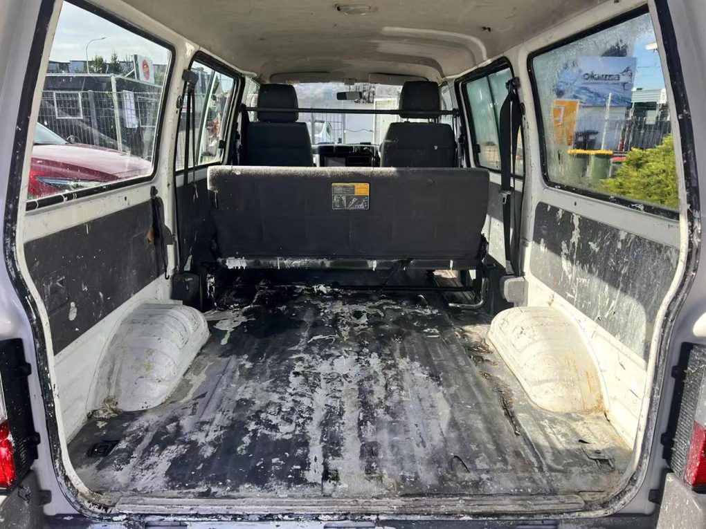 2016 Mazda BONGO