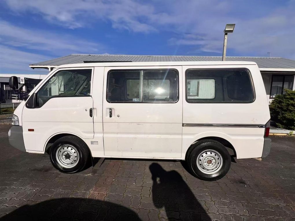 2016 Mazda BONGO