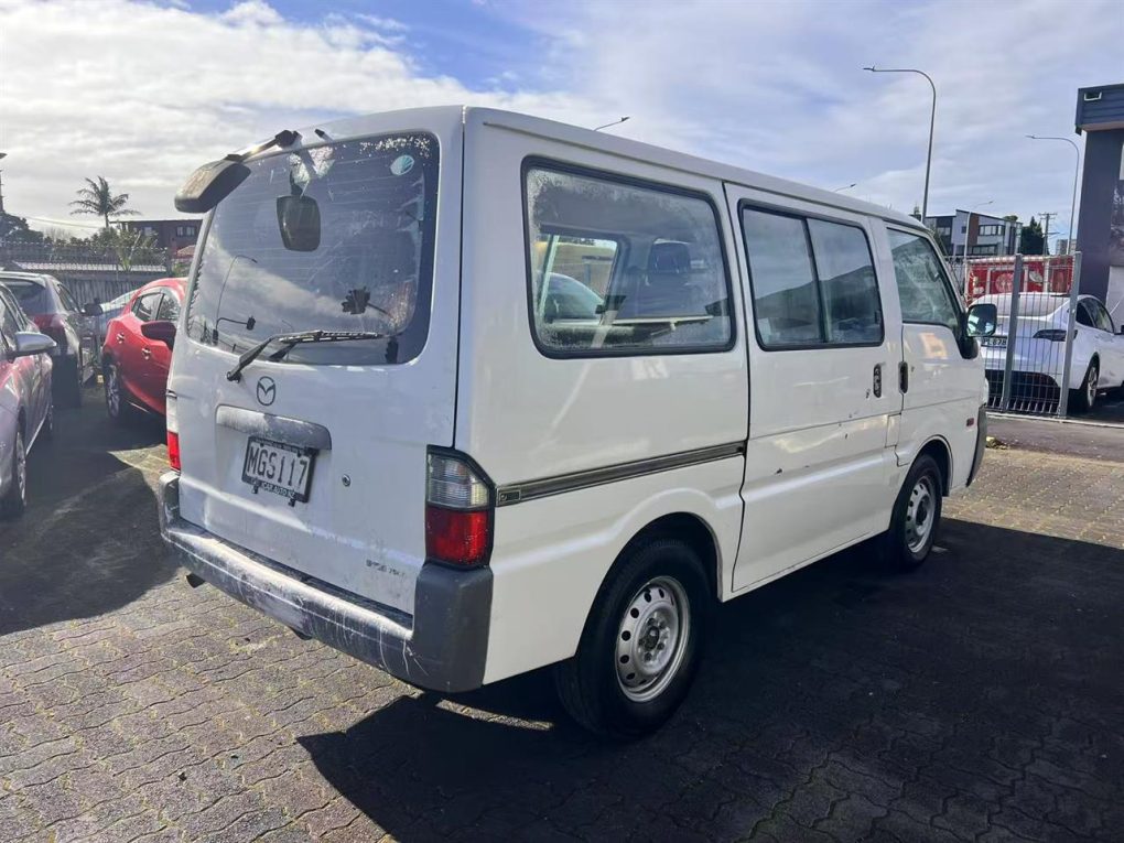 2016 Mazda BONGO