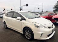 2014 Toyota Prius Alpha Station Wagon