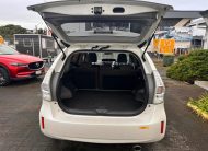 2014 Toyota Prius Alpha Station Wagon