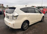 2014 Toyota Prius Alpha Station Wagon