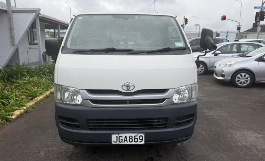 2008 Toyota Hiace Light Van Petrol