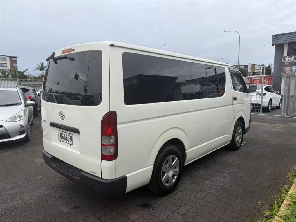 2008 Toyota Hiace Light Van Petrol