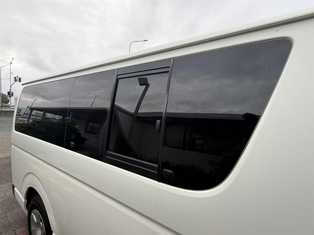 2008 Toyota Hiace Light Van Petrol