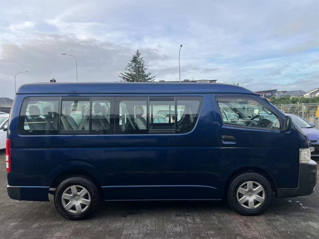 2008 Toyota Hiace