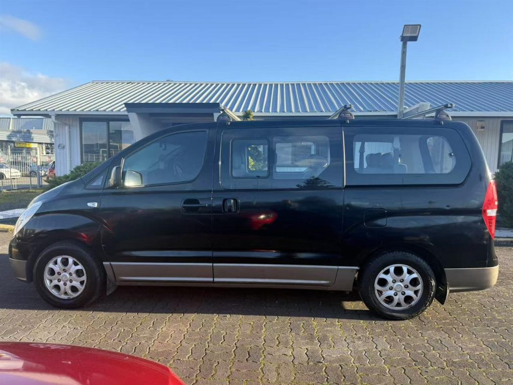 2009 Hyundai H1 Van