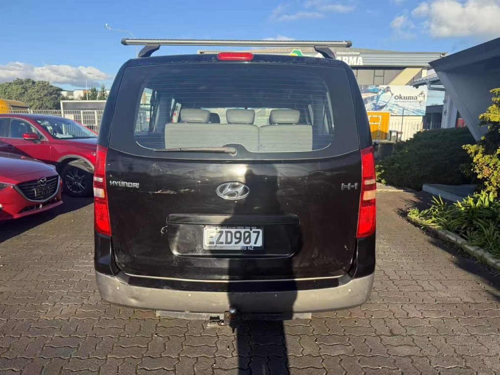 2009 Hyundai H1 Van