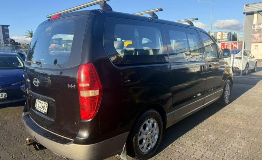 2009 Hyundai H1 Van