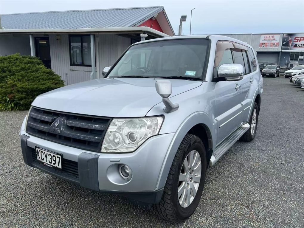 2007 Mitsubishi Pajero