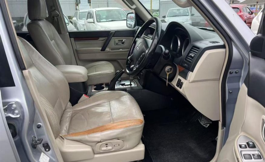 2007 Mitsubishi Pajero