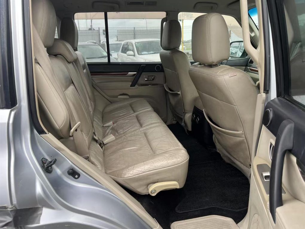 2007 Mitsubishi Pajero