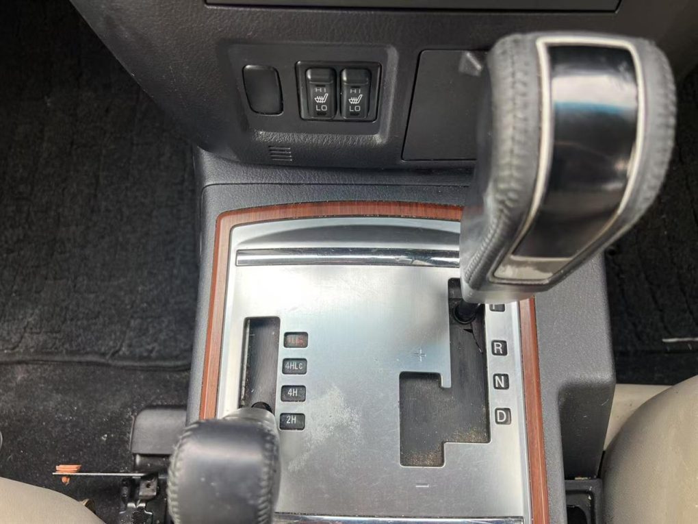 2007 Mitsubishi Pajero