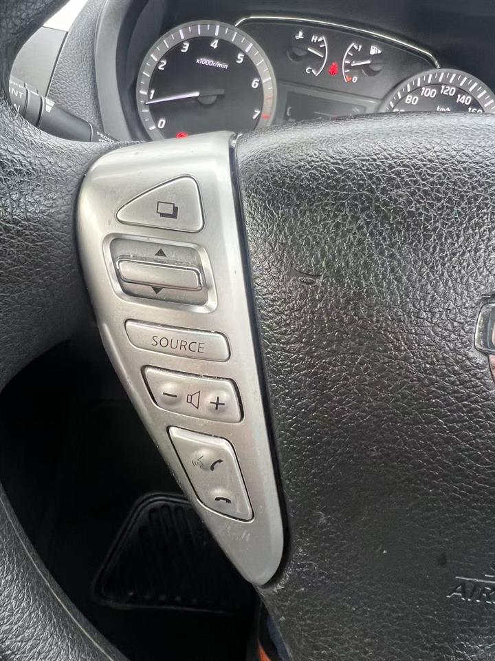 2016 Nissan Pulser