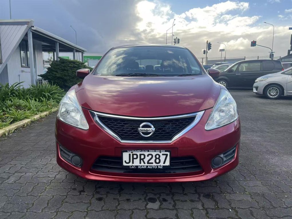 2016 Nissan Pulser