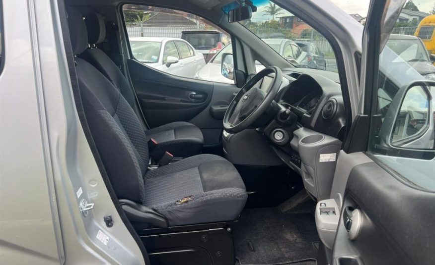 2015 Nissan NV200