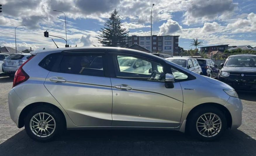 2014 Honda FIT HYBRID